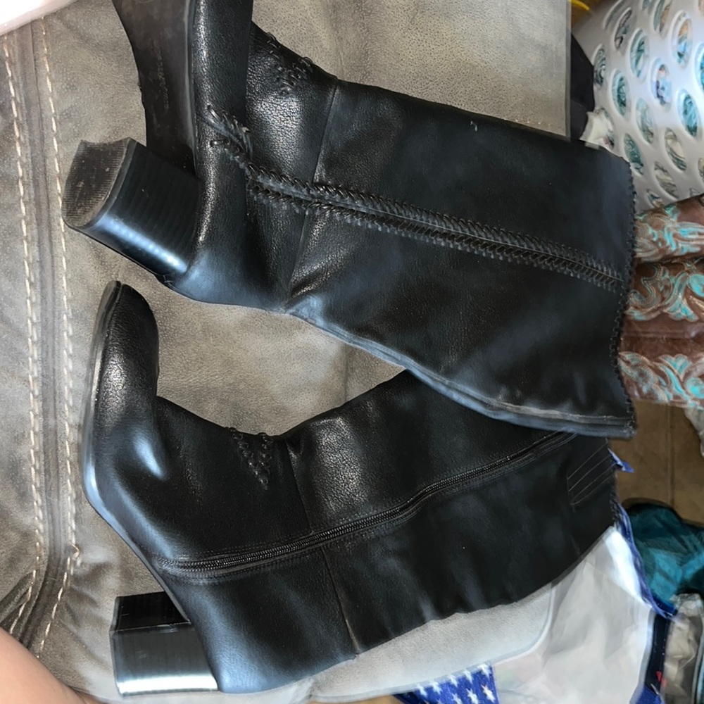 Leather zip up knee boots